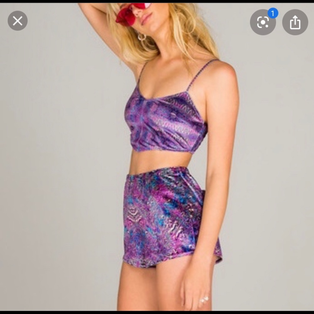 Liberated heart velvet shorts